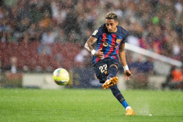 1682807432317005896.jpg 1682807425.jpg