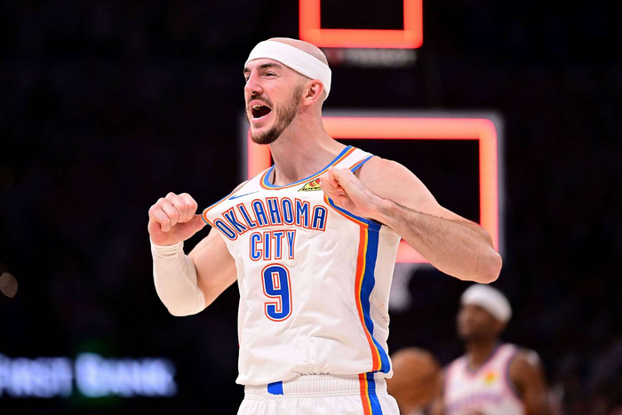 Baccara Gaming-雷霆缩减开支，卡鲁索或离队，昔日防守悍将或重返紫金军团|湖人|里夫斯|谢伊·吉尔杰斯-亚历山大|俄克拉荷马雷霆队|肯里奇-威廉姆斯_新浪新闻